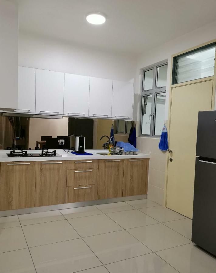 Js Homestay@Iskandar Puteri, Nusajaya Nusajaya  Exteriör bild